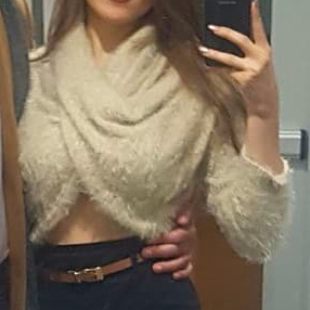 Italian designer classy chis sweater